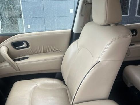 Used 2021 Nissan Armada SL w/ Captain's Chairs Package RWD image 8