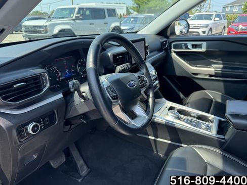 Used 2023 Ford Explorer XLT w/ Equipment Group 202A AWD/4WD image 26