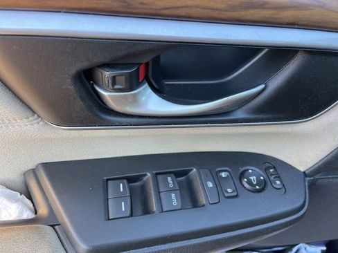 Used 2017 Honda CR-V EX image 14