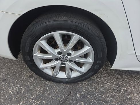 Used 2013 Volkswagen Jetta SE image 5