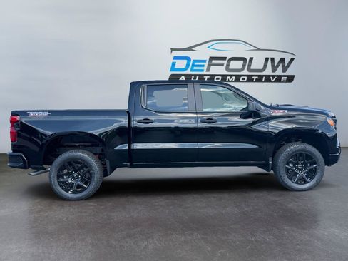 New 2026 Chevrolet Silverado 1500 Custom Trail Boss AWD/4WD image 2