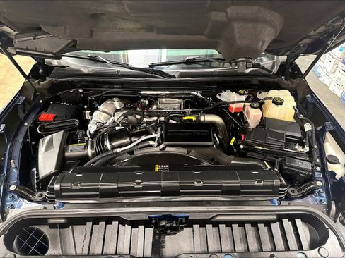 Used 2023 GMC Sierra 2500 AT4 w/ AT4 Premium Plus Package AWD/4WD image 34