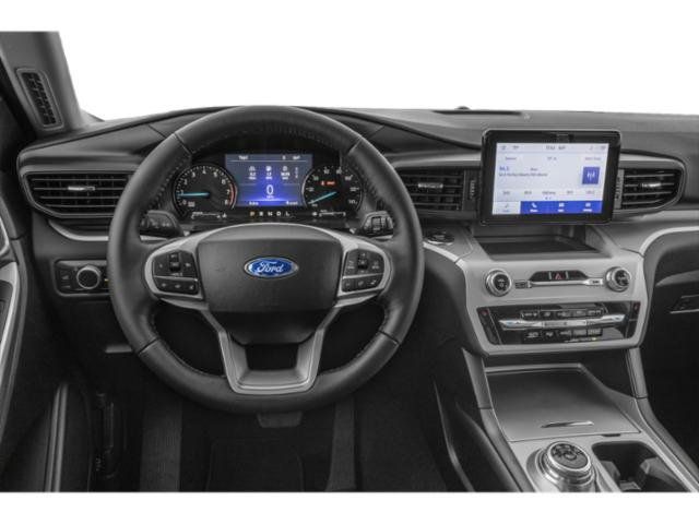 Used 2024 Ford Explorer XLT w/ Equipment Group 202A AWD/4WD image 7
