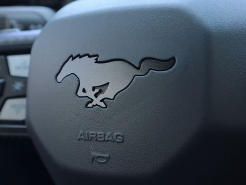 Used 2025 Ford Mustang Dark Horse image 28