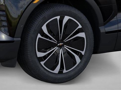 New 2026 Chevrolet Blazer EV LT FWD image 9