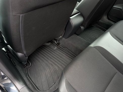 Certified 2025 Honda Civic Sport image 18