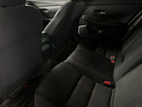 Used 2020 Nissan Sentra SV image 11