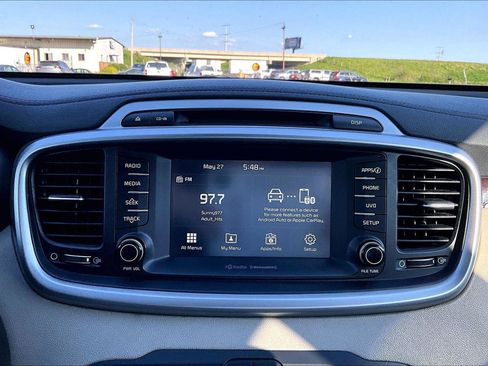 Used 2018 Kia Sorento AWD image 35