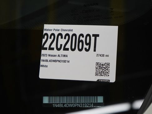 Used 2023 Nissan Altima 2.5 SV w/ SV Premium Package image 27