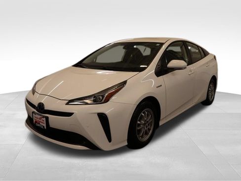 Used 2022 Toyota Prius LE FWD image 5