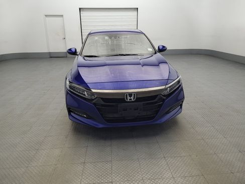 Used 2019 Honda Accord Sport image 14