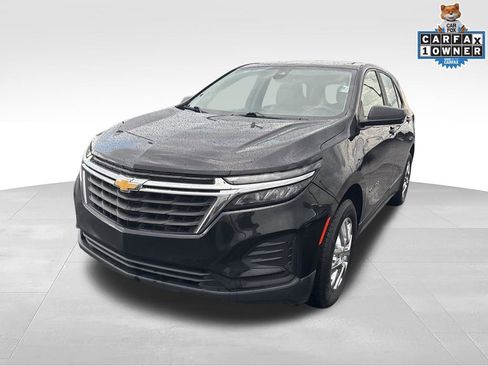Used 2023 Chevrolet Equinox LS AWD/4WD image 8
