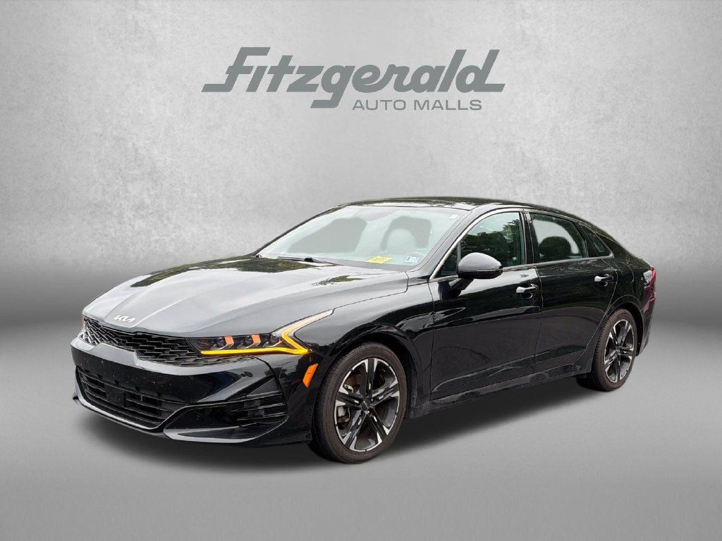 Used 2022 Kia K5 GT-Line w/ GT-Line Awd Premium Package image 3