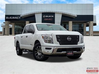 Used 2023 Nissan Titan SV w/ SV Convenience Package
