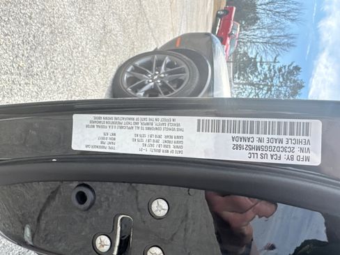 Used 2021 Dodge Challenger SXT w/ Plus Package image 26