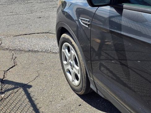 Used 2019 Ford Escape S FWD image 20