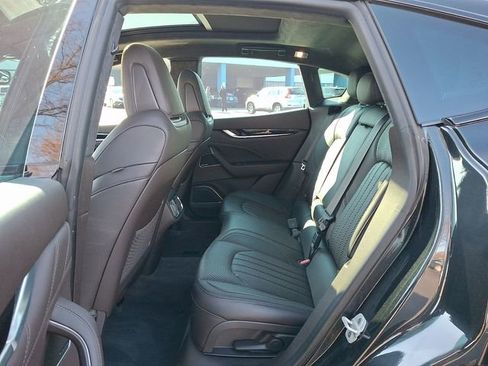 Used 2022 Maserati Levante Modena image 13