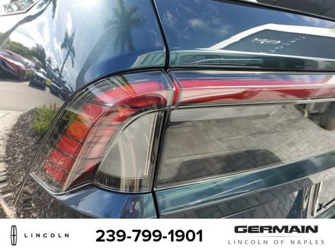 New 2025 Lincoln Navigator Reserve image 15