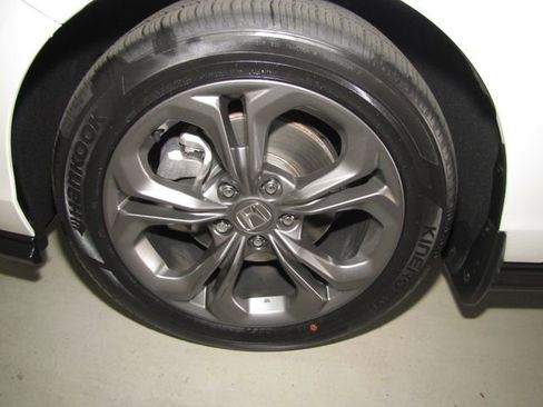 Certified 2023 Honda Accord EX image 26