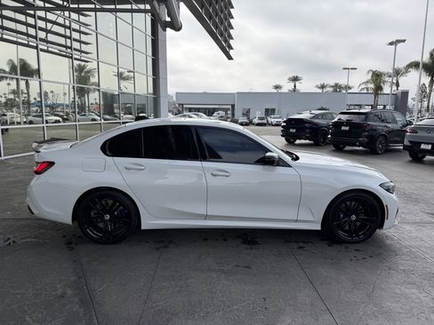 Used 2022 BMW M340i w/ Premium Package image 3