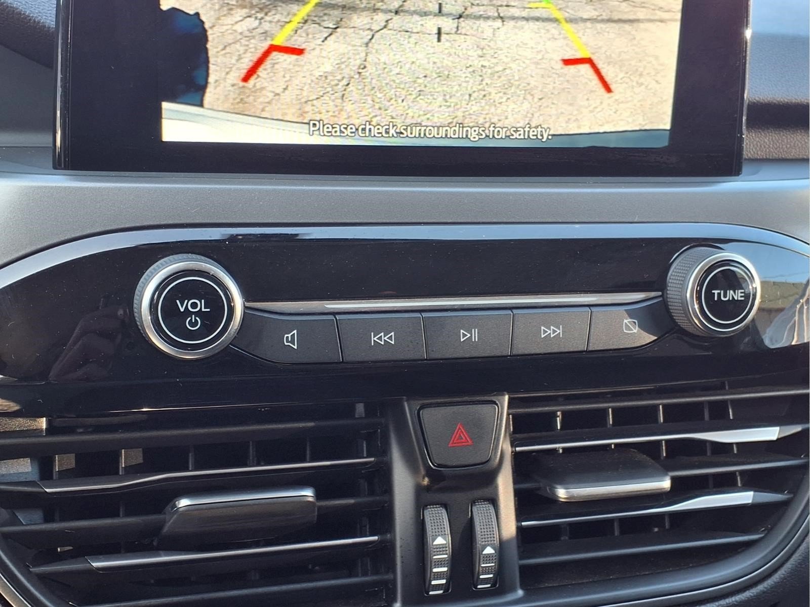 Used 2025 Ford Escape Active FWD image 12
