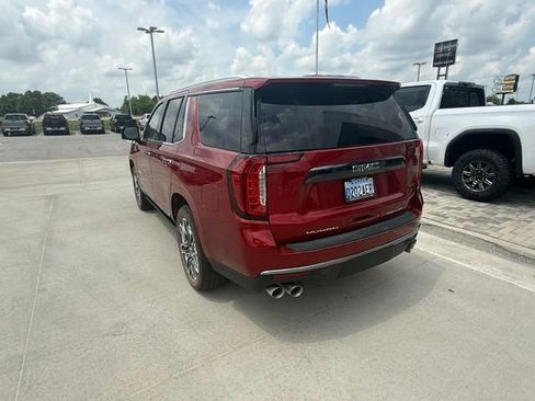 Used 2024 GMC Yukon Denali Ultimate AWD/4WD image 5