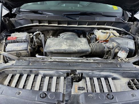 Used 2019 Chevrolet Silverado 1500 LT Trail Boss AWD/4WD image 28