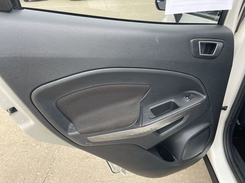 Used 2018 Ford EcoSport SE w/ SE Cold Weather Package FWD image 12