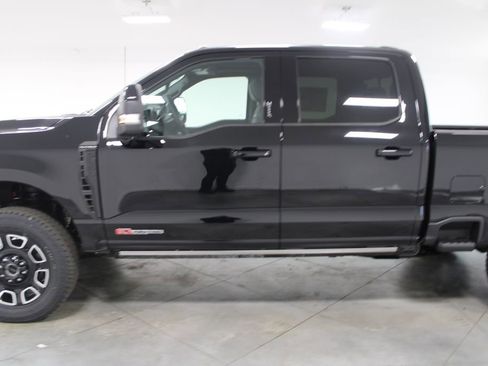 New 2026 Ford F350 Platinum image 5