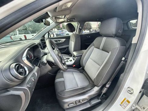 Certified 2023 Chevrolet Blazer LT w/ Convenience Package FWD image 18