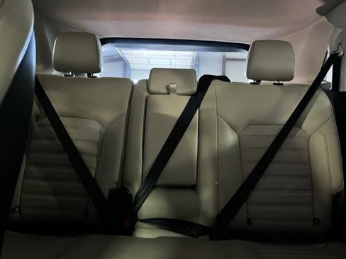 Used 2024 Ford Edge SEL AWD/4WD image 13