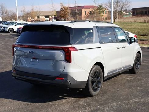 New 2026 Kia Carnival SX FWD image 5
