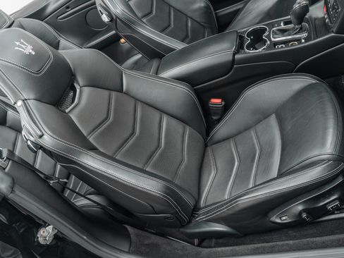 Used 2014 Maserati GranTurismo Convertible RWD image 25
