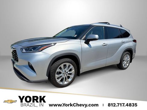 Used 2021 Toyota Highlander Limited AWD/4WD image 1