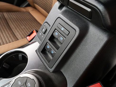 Used 2022 Ford Bronco Outer Banks AWD/4WD image 33