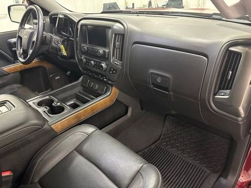 Used 2018 Chevrolet Silverado 1500 LTZ w/ Sport Package AWD/4WD image 37