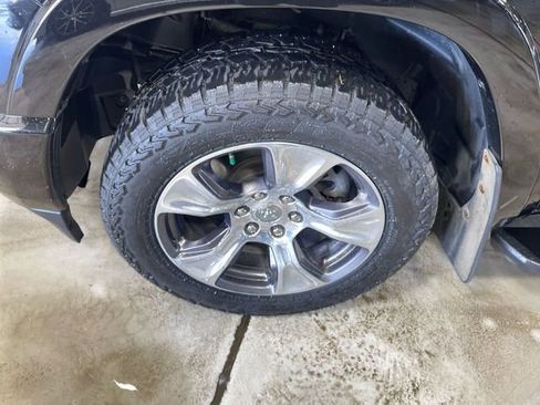 Certified 2022 RAM 1500 Laramie AWD/4WD image 10