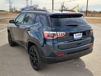 New 2026 Jeep Compass Latitude
