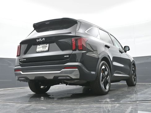 Used 2025 Kia Sorento SX Prestige AWD/4WD image 40