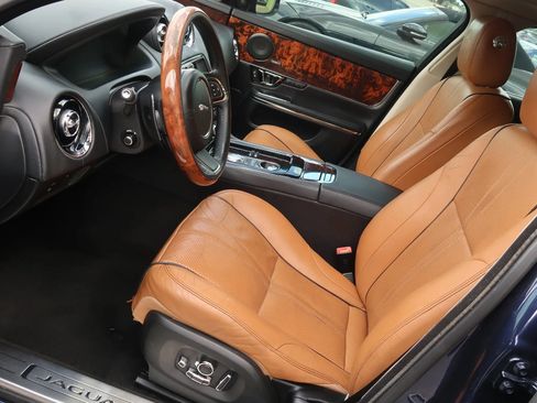 Used 2016 Jaguar XJ R-Sport RWD image 16