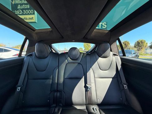 Used 2018 Tesla Model X 100D image 22