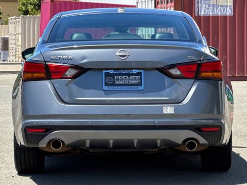 Certified 2023 Nissan Altima 2.5 SL FWD image 5