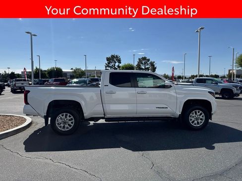 New 2026 Toyota Tacoma SR5 AWD/4WD image 2