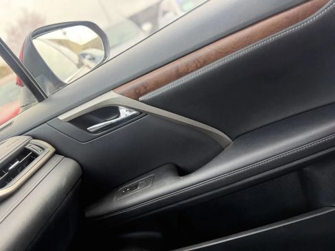 Used 2022 Lexus RX 450hL AWD w/ Premium Package image 39