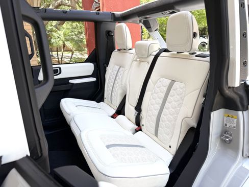Used 2026 Ford Bronco Outer Banks AWD/4WD image 24