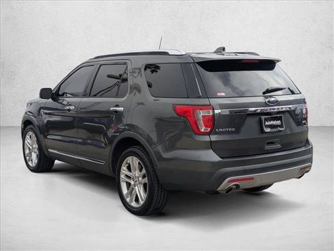 Used 2017 Ford Explorer Limited w/ Equipment Group 301A image 8