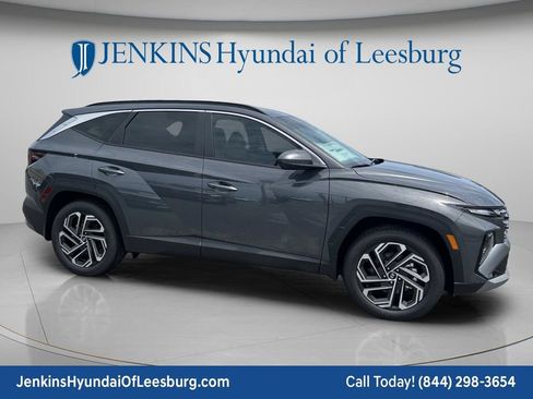 New 2026 Hyundai Tucson SEL Plus FWD image 2