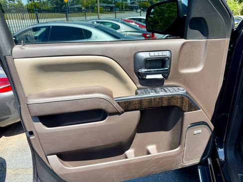 Used 2016 GMC Sierra 1500 Denali w/ Enhanced Driver Alert Package AWD/4WD image 14