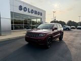 Used 2018 Jeep Grand Cherokee Altitude image 2