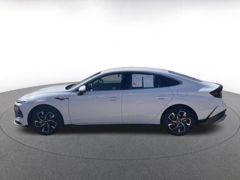 Used 2025 Hyundai Sonata SEL image 9